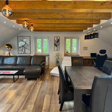 Mm Lodge - Apartments In Innenstadtlage Mit Parkplatz เอาก์สเบิร์ก ภายนอก รูปภาพ