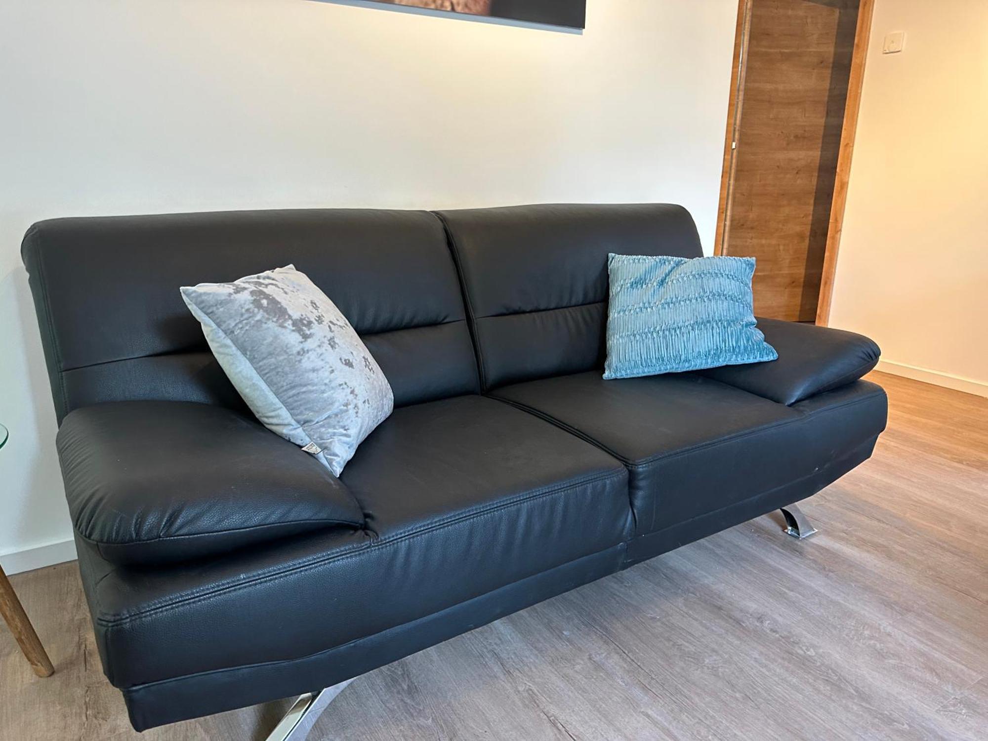 Mm Lodge - Apartments In Innenstadtlage Mit Parkplatz เอาก์สเบิร์ก ภายนอก รูปภาพ